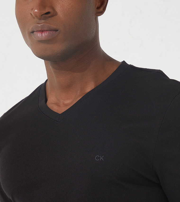 Buy Calvin Klein Liquid Touch V Neck T Shirt In Black 6thStreet Bahrain