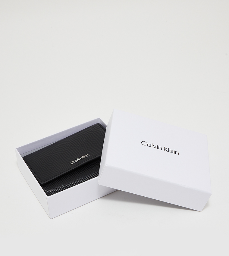 Calvin klein cheap box clutch