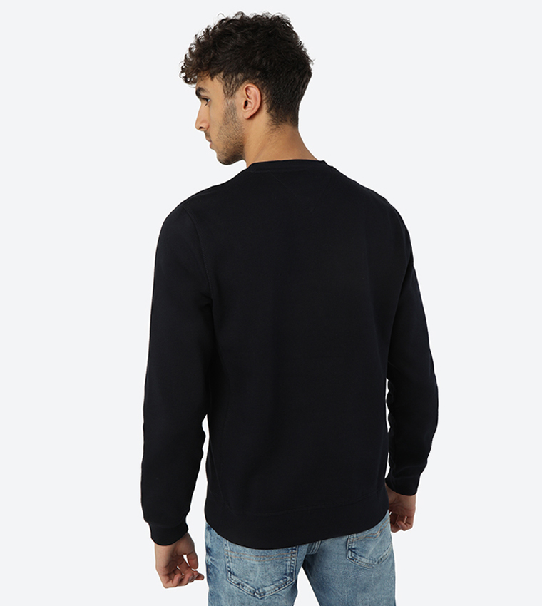 Tommy hilfiger best sale shield artwork sweatshirt