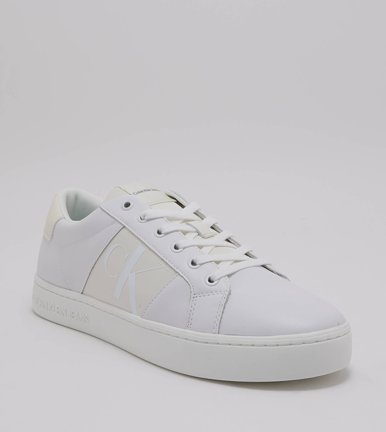 Calvin klein store sneakers white