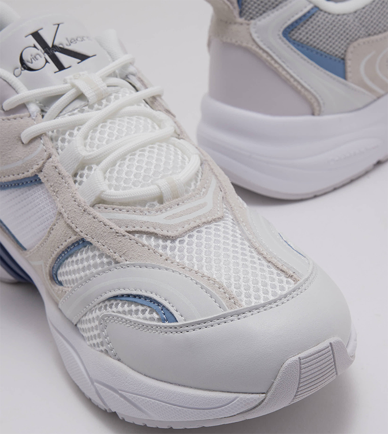 Retro Su-Mesh Tennis Sneakers