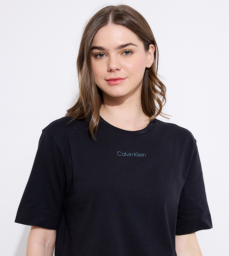 Calvin klein t shirt crew sales neck