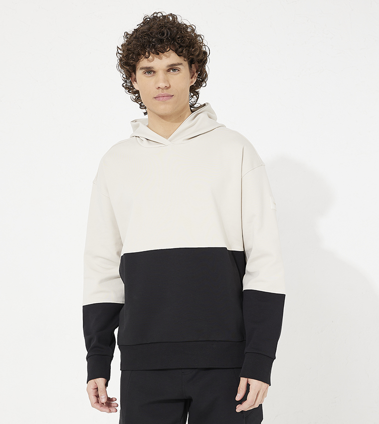 Calvin klein color deals block hoodie