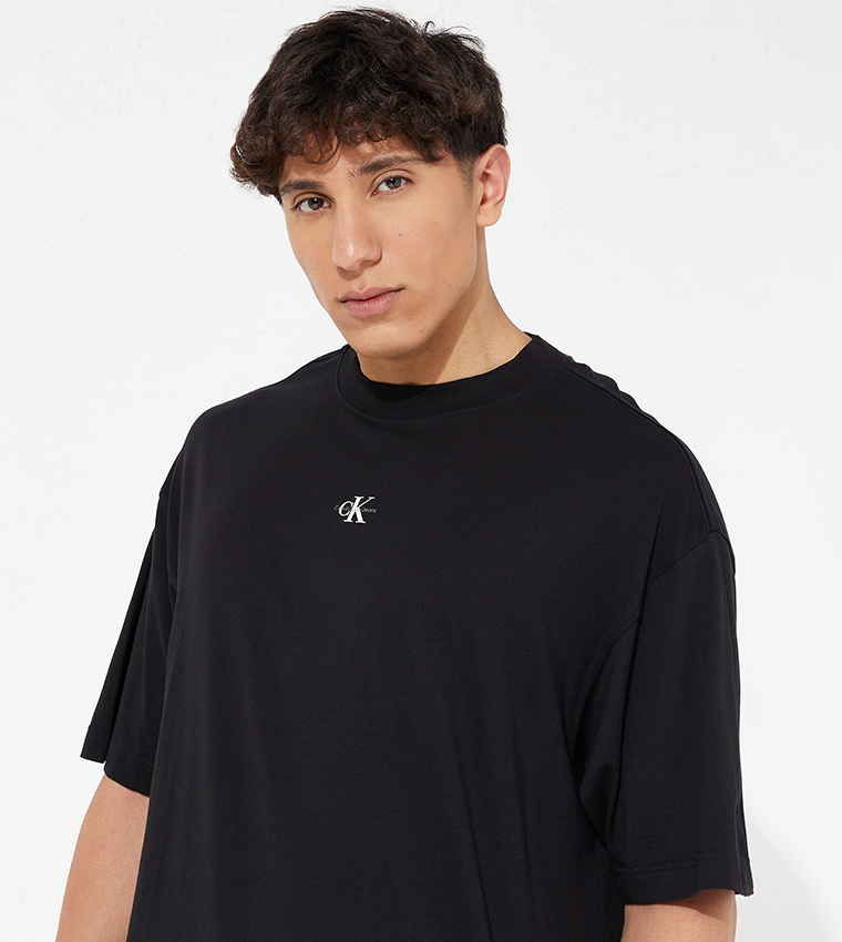 Oversized calvin klein t sale shirt