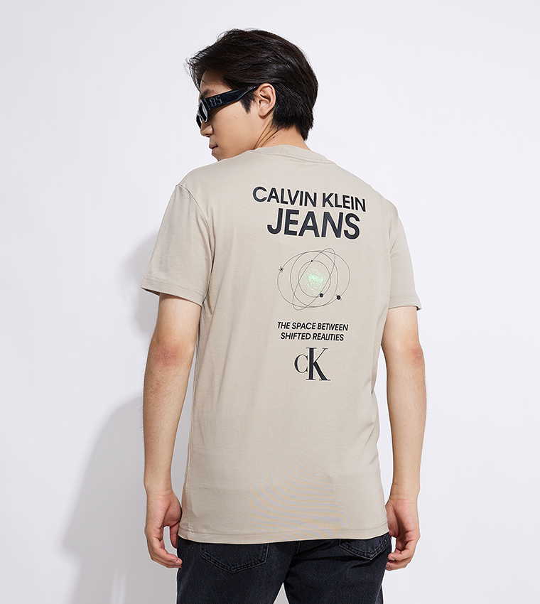 Calvin klein jeans store tee shirt