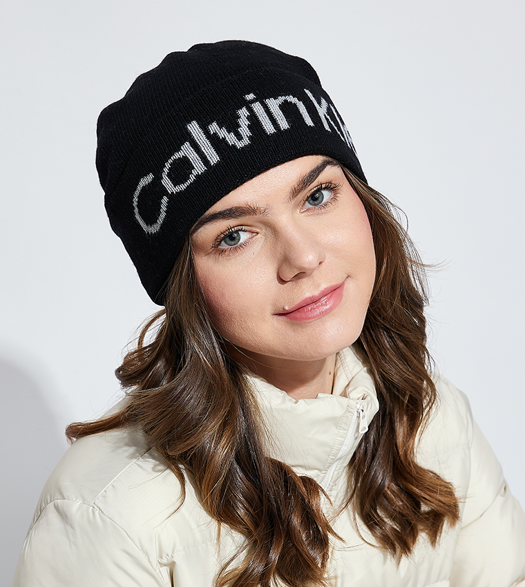 Buy Calvin Klein Logo Reverso Tonal Beanie In Black 6thStreet Saudi Arabia