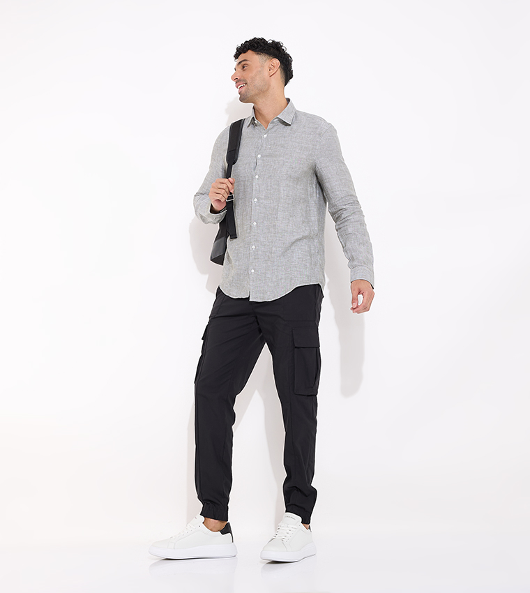 قميص كتان بأكمام طويلة