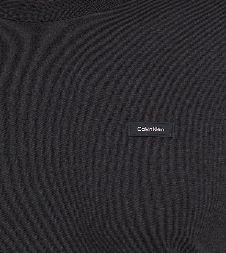 Logo Detail Short Sleeves T-Shirt