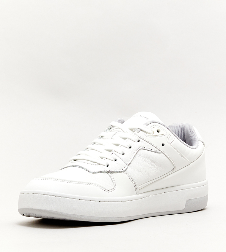 Low Top Basketball Sneakers