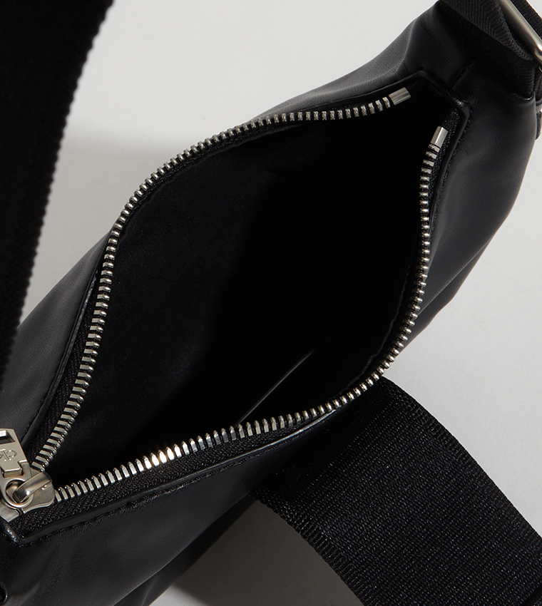Off Duty Shoulder Bag