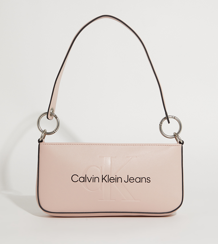 حقيبة كتف بطبعة شعار