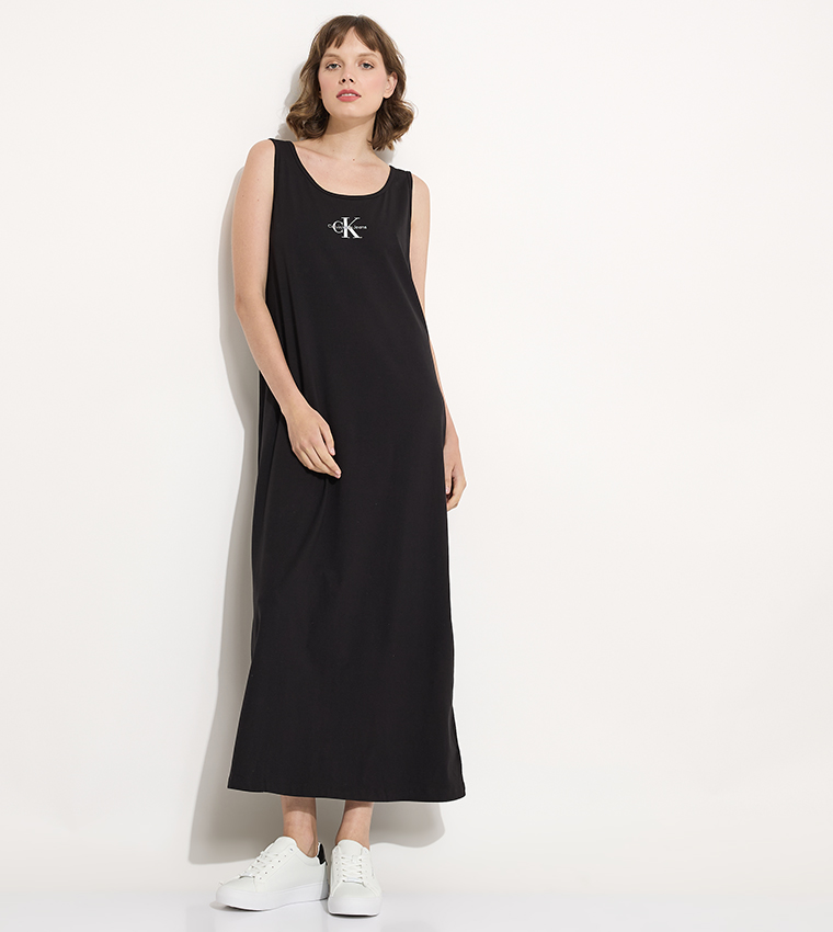 green emerald velvet dress Calvin Klein Womens Embroidered Midi Dress, Black, 8 : Amazon.ca: Clothing,  Shoes & Accessories