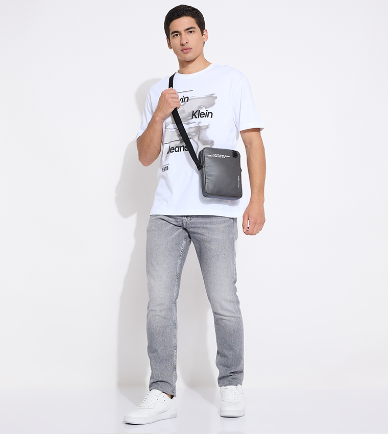 Logo Printed Short Sleeves T-Shirt