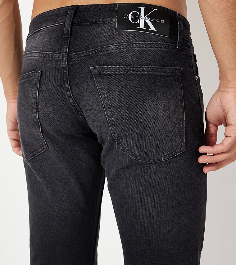 Washed Mid-Rise Slim Fit Jeans