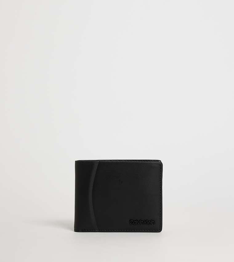 Minimal Focus Bi-Fold Wallet
