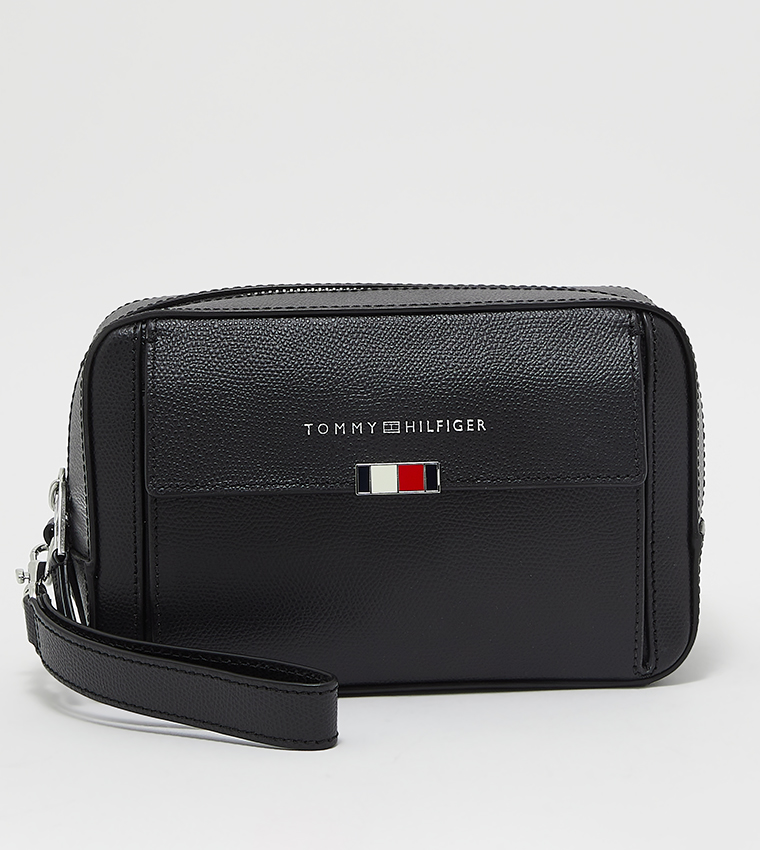 Tommy hilfiger on sale toiletry bag