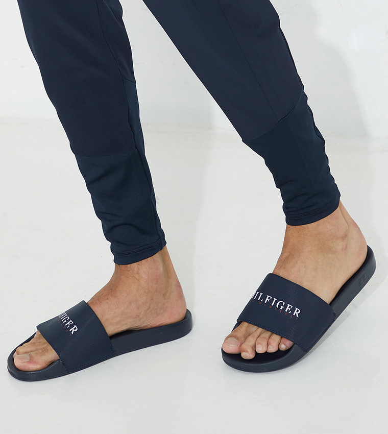 Navy blue store tommy hilfiger slides