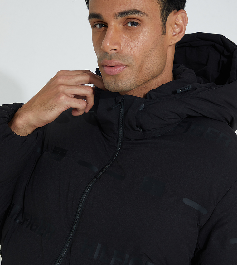 Buy Tommy Hilfiger Te Heatseal Gore Tex Jacket In Black 6thStreet Kuwait