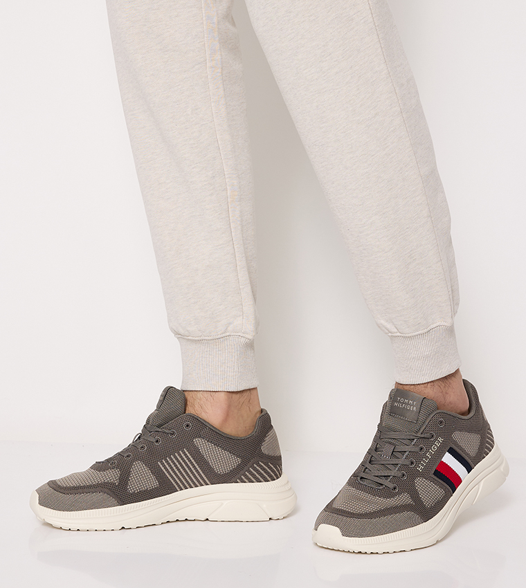 Modern Knitted Runner Shoes