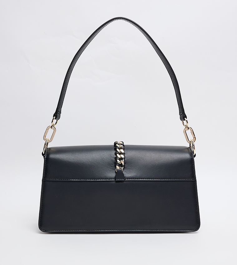 Chain-Link Detail Shoulder Bag