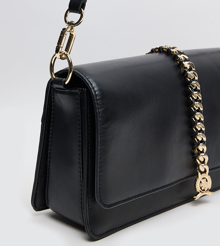 Chain-Link Detail Shoulder Bag