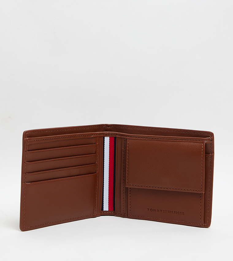 Premium Logo Detail Wallet