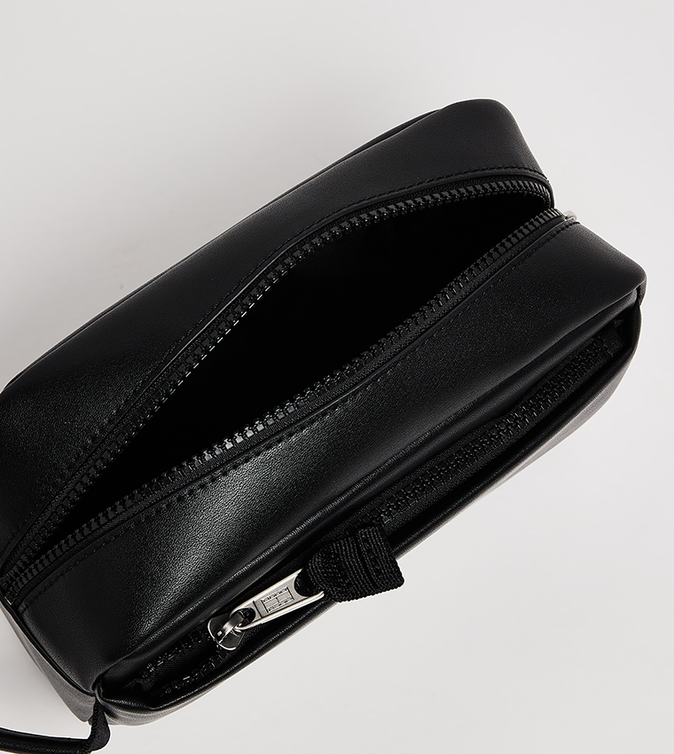 Logo Flag Zippered Toiletry Bag