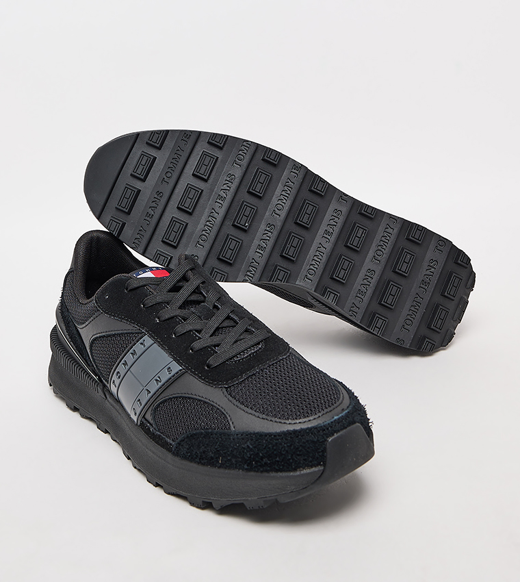 Mesh Detail Lace Up Runner Sneakers
