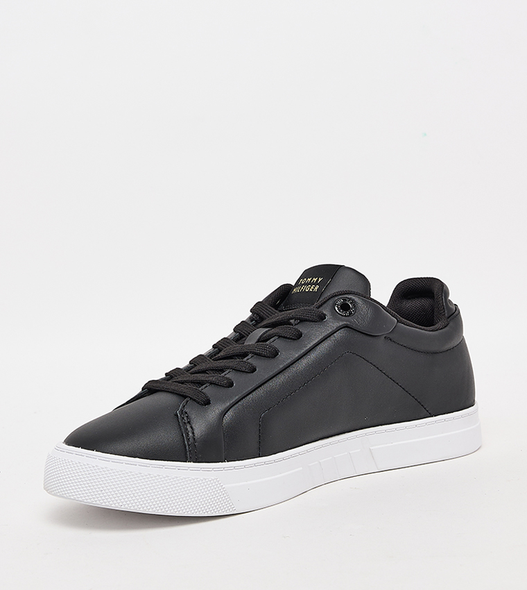 Lace-UP Court Sneakers