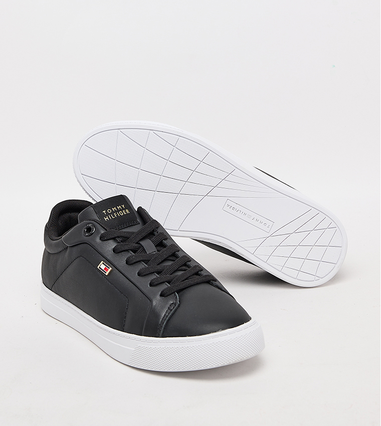 Lace-UP Court Sneakers