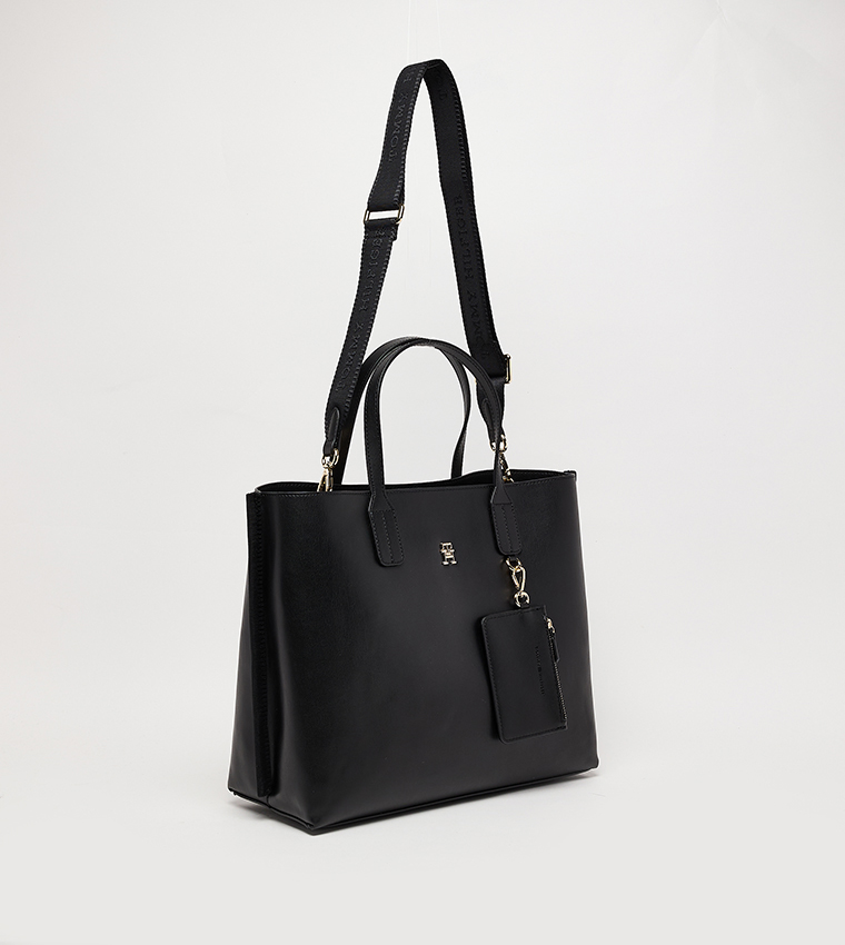 DISTINCT Logo Detail Tote Bag