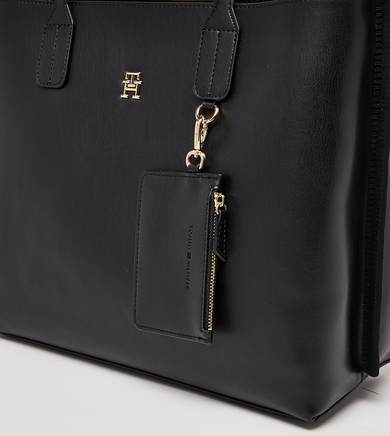 DISTINCT Logo Detail Tote Bag