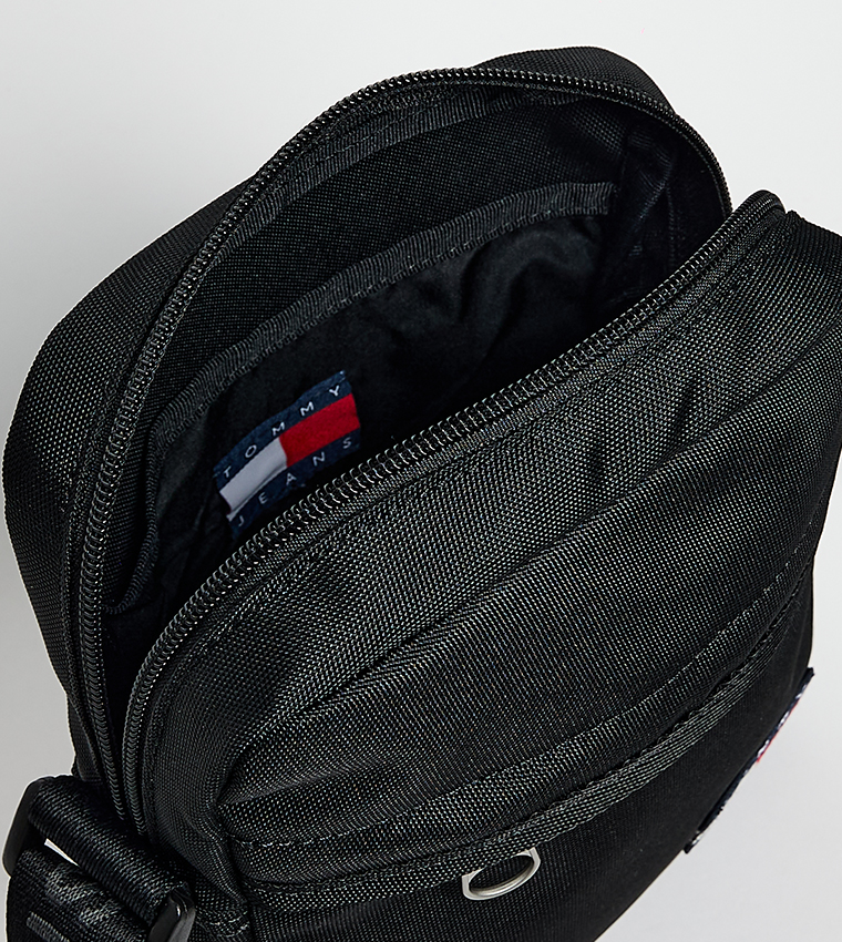 Essential Logo Badge Reporter Bag