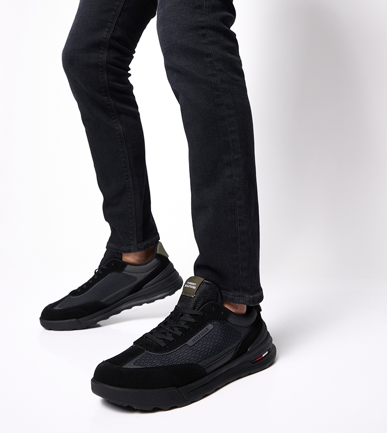 Retro Lace Up Runner Sneakers