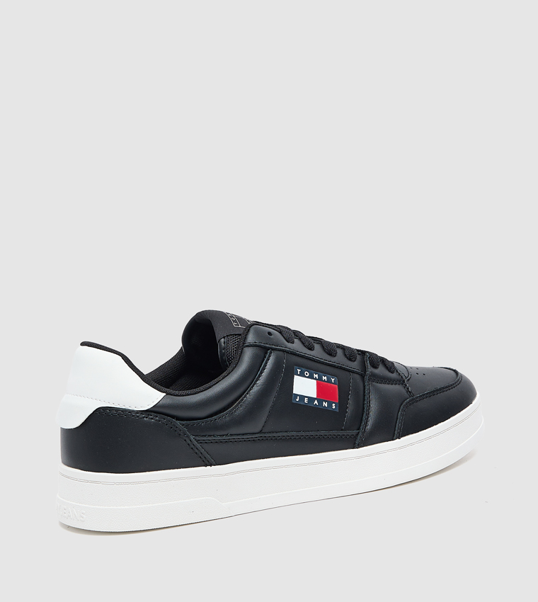 GREENWICH Lace-Up Sneakers