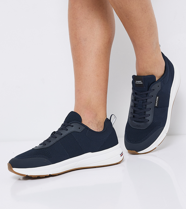 Round Toe Lace-Up Mesh Sneakers
