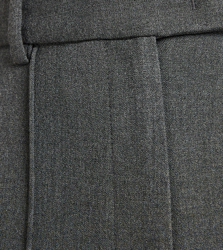 Seam Detail Straight Fit Pants