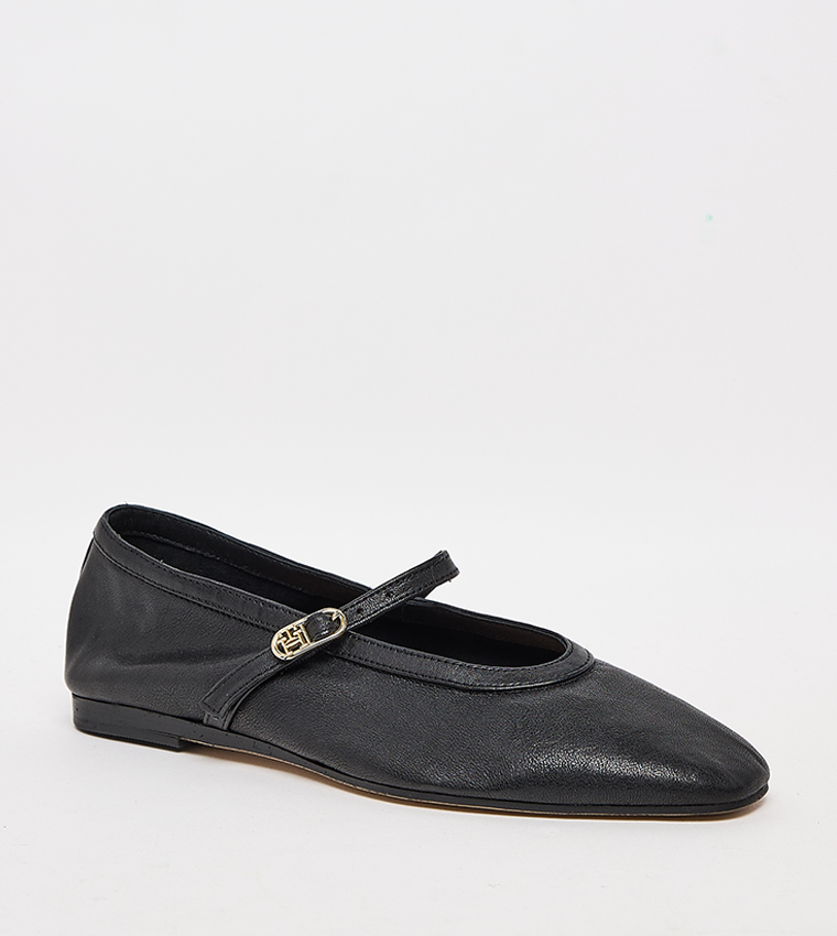 Textured Mary Jane Shoes
