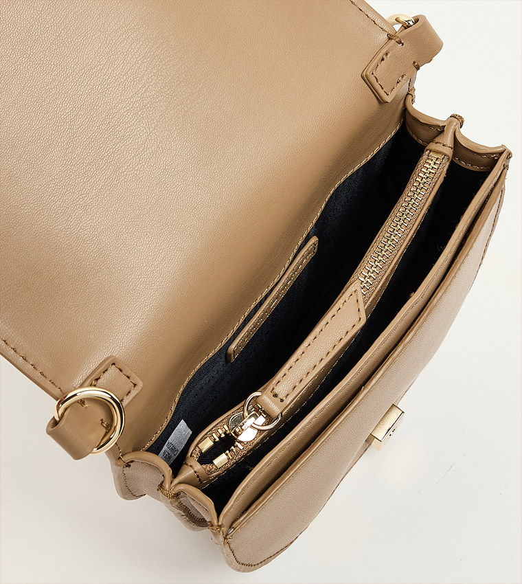 HERITAGE Textured Flap Saddle Bag