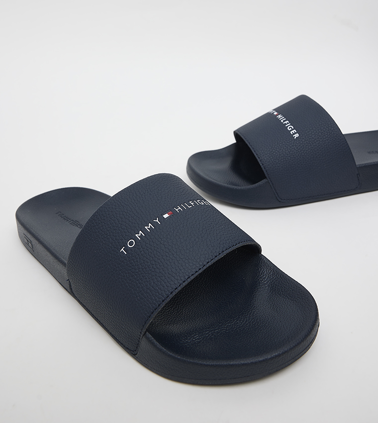 NYC Logo Detail Pool Slides