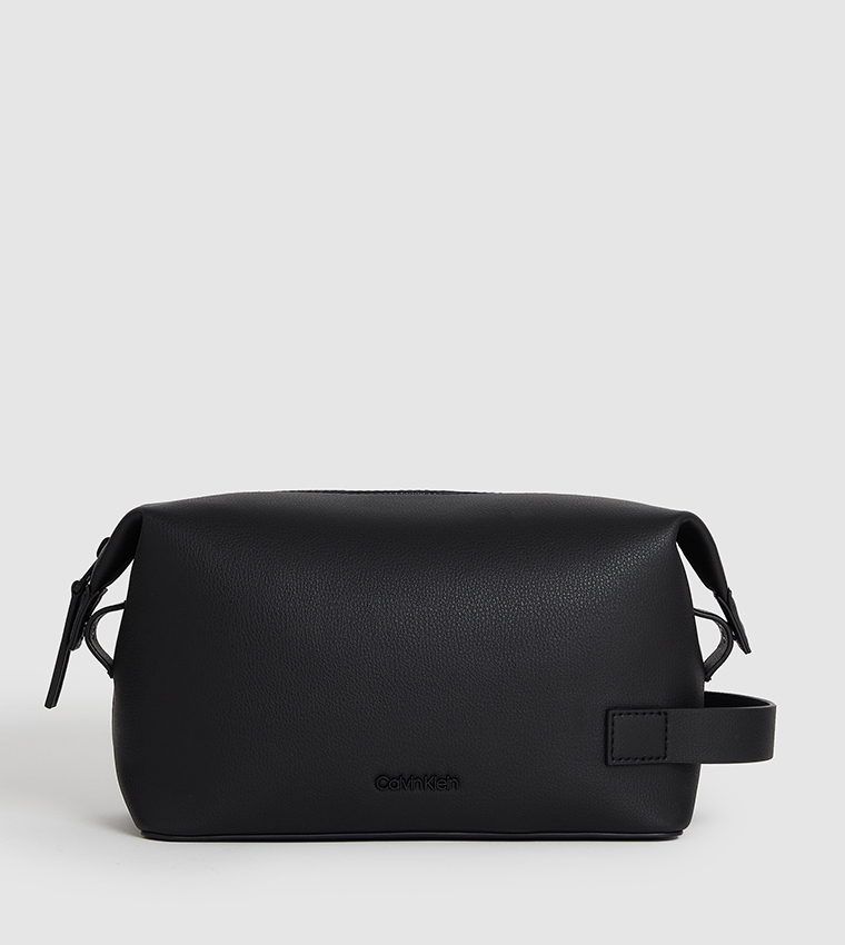 MINIMAL FOCUS Logo Detail Toiletry Bag