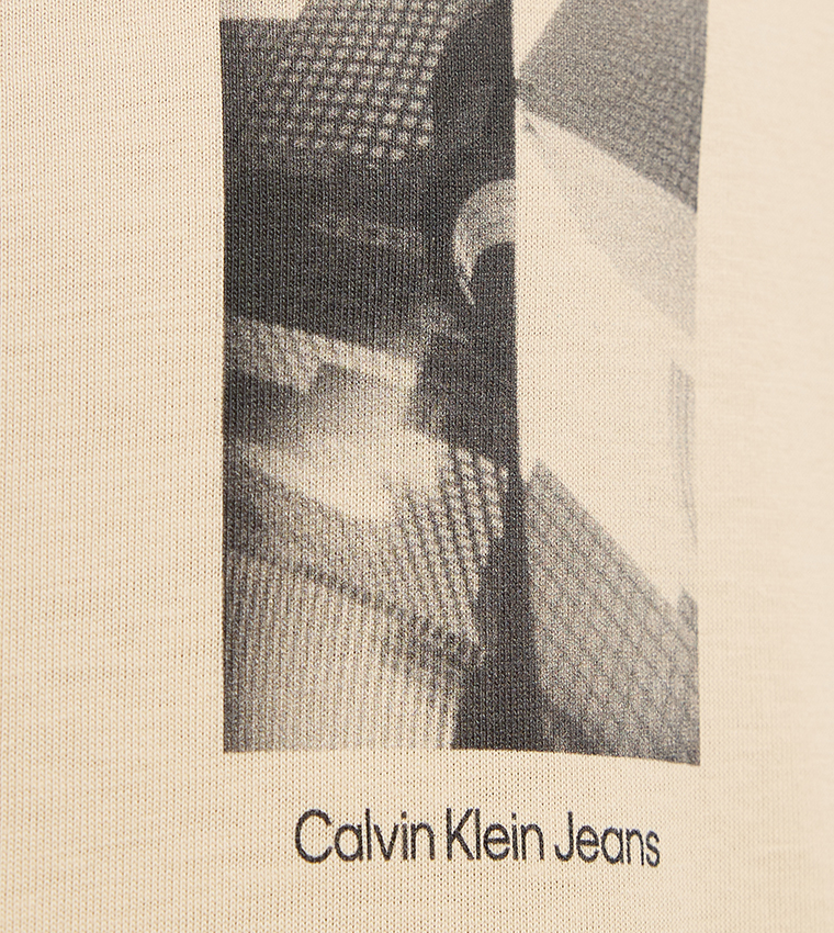 Back Printed Short Sleeves T-Shirt