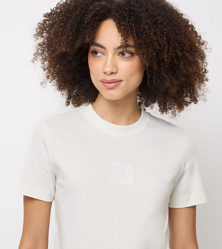 Appliqued Short Sleeves T-Shirt