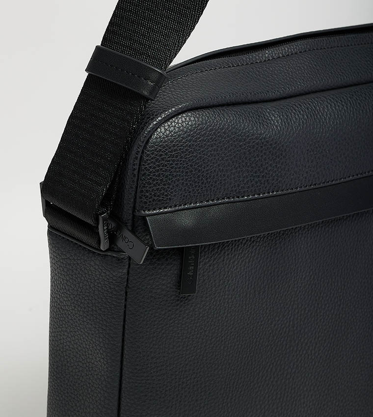 Logo Detail Messenger Bag