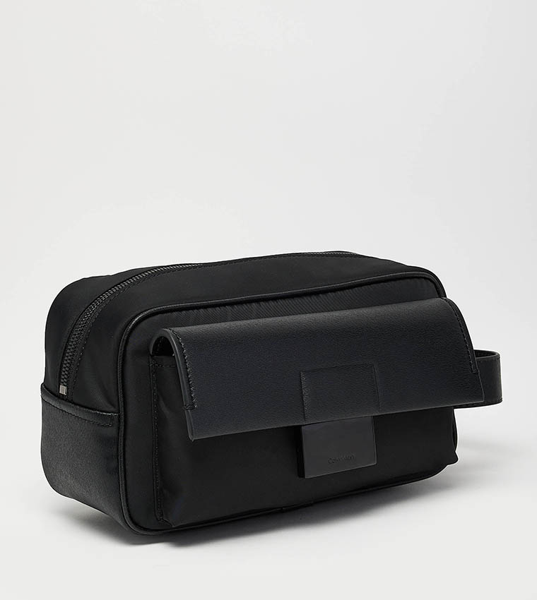 Logo Detail Toiletry Bag