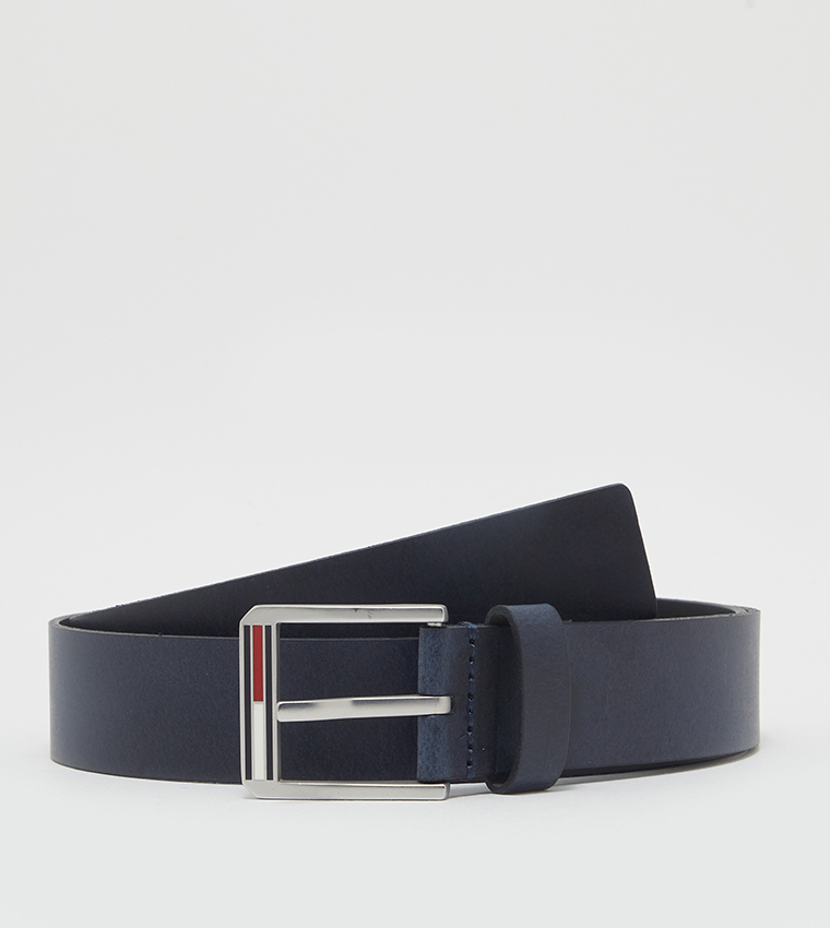 Essential leather belt