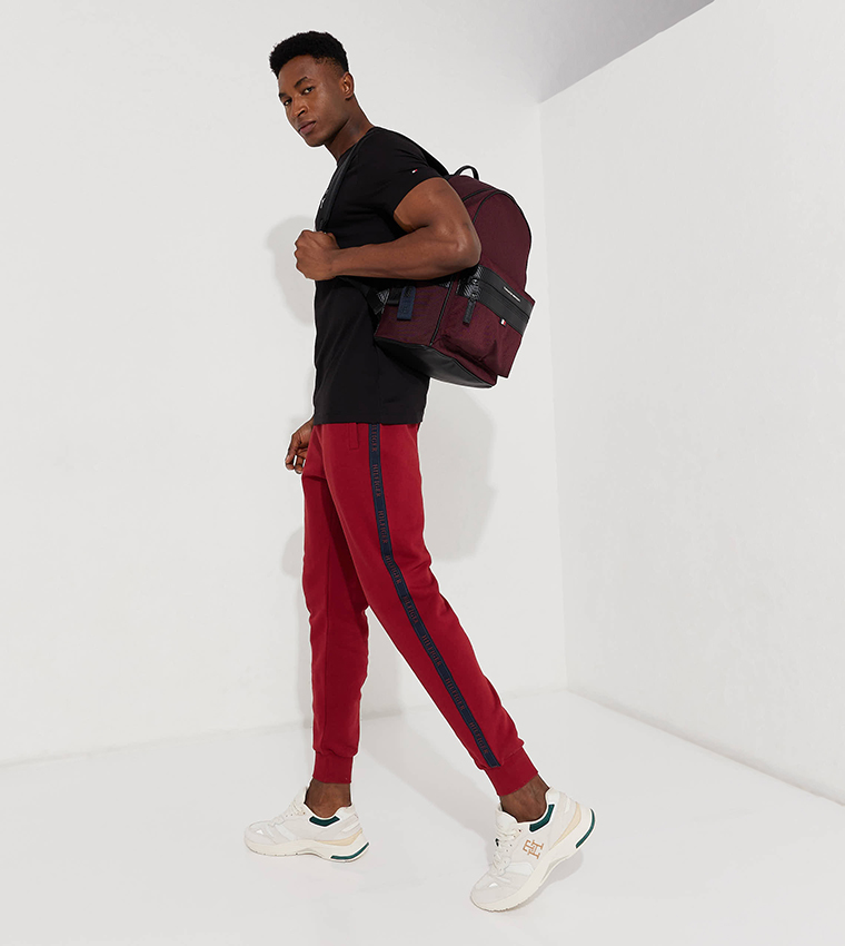 Tommy hilfiger deals sweatpants red