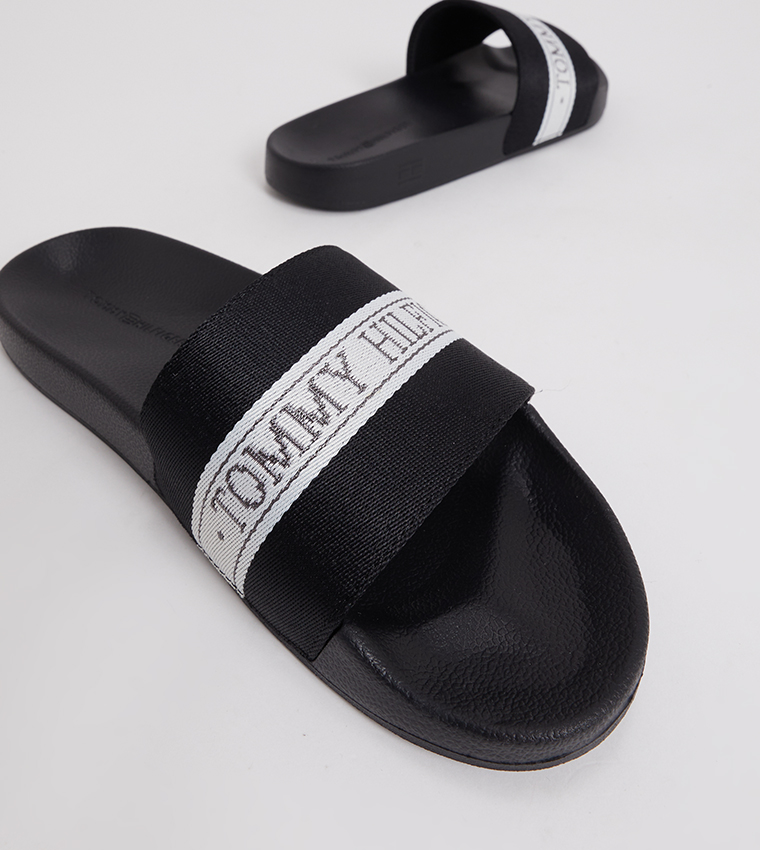 Logo Detail Pool Slides