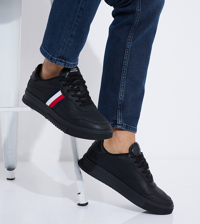 Tommy hilfiger flag on sale detail sneaker