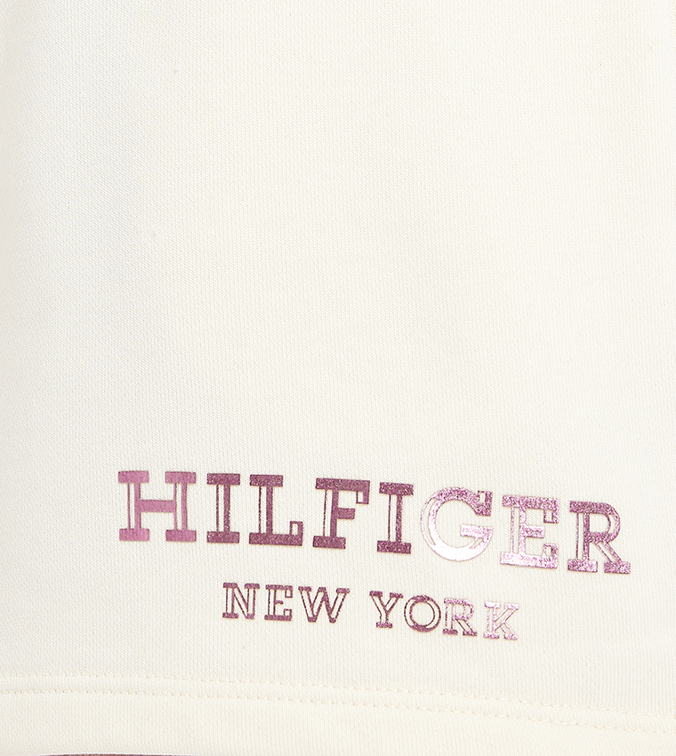 شورت بخصر مرن 